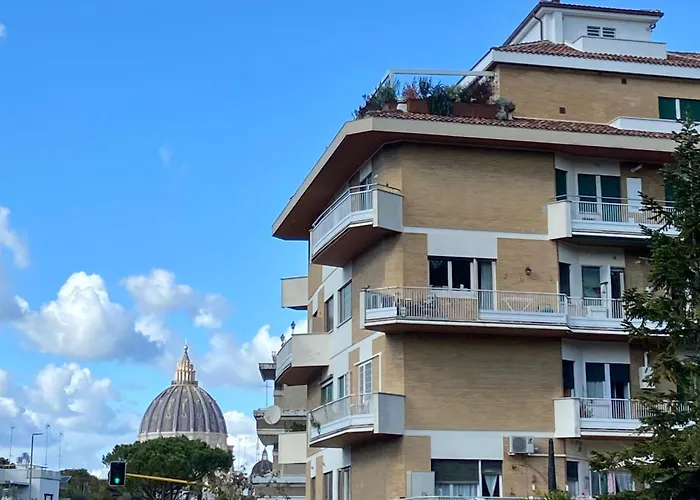 Domes St Peter Vatican "in The Center With An Exclusive View" *